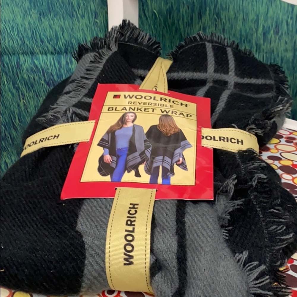 Woolrich Blanket Wrap